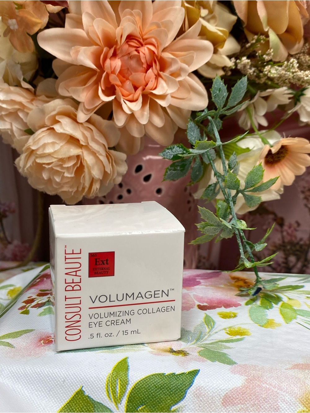 Volumagen Peach Collagen Volumizing Eye Cream